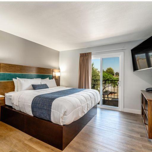 Mainstay Suites Moreno Valley Near March Air Reserve Base Ngoại thất bức ảnh